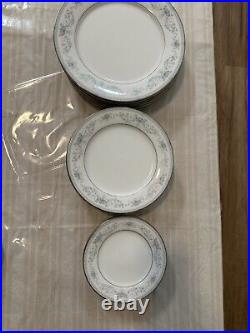 Noritake Colburn Blue Silver Border 6107 Fine China Set. 30 Pieces Perfect Cond