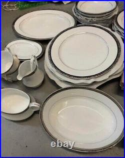 Noritake Contemporary Fine China Sri Lanka Regent Platinum 4333 Set of 48