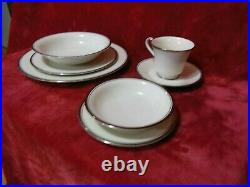 Noritake Countess 7223 Ivory White China Platinum Trim 84 Pieces 12 Settings