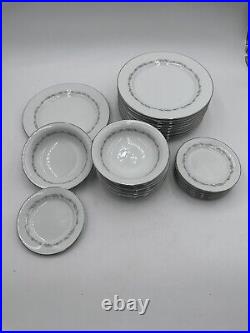 Noritake Cresmont 28pc China Set DINNER & SALAD Plates Soup Bowls