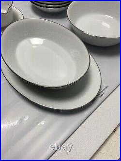 Noritake Dinnerware Set 6450 Q