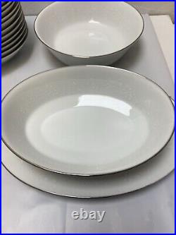 Noritake Dinnerware Set 6450 Q