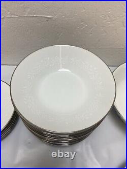 Noritake Dinnerware Set 6450 Q