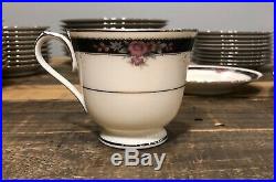 Noritake Etienne Ivory Fine China Service for 10 60 Piece Set Flawless