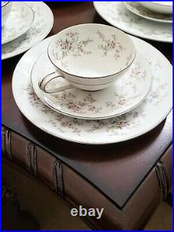 Noritake Fine China Arlene 52 pieces Pattern #5802 Vintage Japanese Tea Set