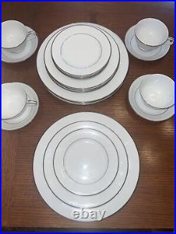 Noritake Fine China Envoy Service for Four 20pc Set Service For 4