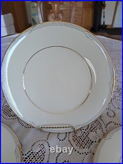 Noritake Fine China Golden Cove Set Of 8 Dinner Plates