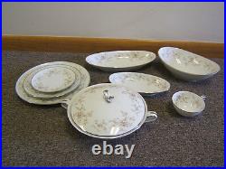 Noritake Fine China Pattern #5802 Arlene Vintage Japan lot of 36 pieces