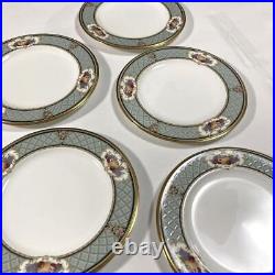 Noritake Gold plate bone china 5 piece set 8.6 inch 2