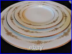 Noritake Goldcourt 6843 China Set Never Used 95 Piece Set