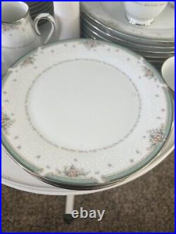 Noritake Greenbrier 53 Pc Set Service For 10 Dinner Salad Bread Plates 4101