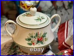 Noritake Holly 2228 Coffee Pot & Service For 8 withDessert Plates / 31 Piece Set