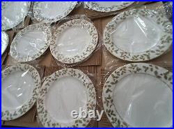 Noritake Holly and Berry Gold 39 pcs set NWT Christmas Holiday MINT