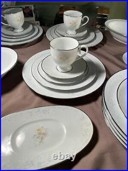 Noritake Ireland Anticipation Fine China Set 33 Pieces