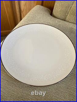 Noritake Ivory 7541 Lorelei Five Piece Place Setting For 8 Plus Creamer & Sugar