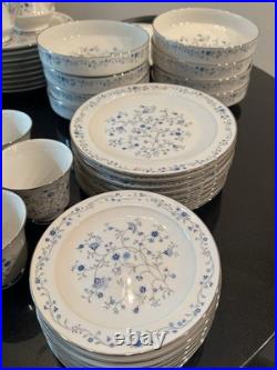 Noritake Ivory China #7164 Serene Garden 8-7PPS +Extras Blue White Floral 61Pcs