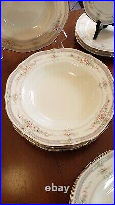 Noritake Ivory China 7293 Rothschild Dinner set 27 PCS Soup Bowls 4 Tea Cups