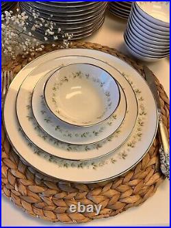 Noritake Ivory China Cornelia Complete Service For 12 Total 93 Pieces
