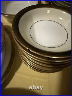 Noritake Ivory Gold King 5675 81 pcs dinnerware china set