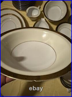 Noritake Ivory Gold King 5675 81 pcs dinnerware china set