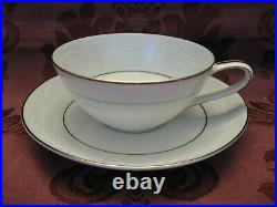 Noritake Laureate China Dinnerware Set for 12 with7 Serving Pcs 90 Pcs Nice