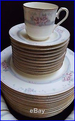 Noritake Magnificence Lovely Fine China 65 Piece Set of 13 Place Settings #9736