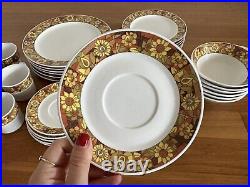 Noritake PROGRESSION CHINA JAPAN PAPEETE 9 0 6 5 Sunflower Dinner Set