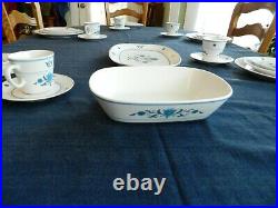 Noritake Progression China #9004 Blue Haven Set for 8 With2 Serving Pieces 16-3