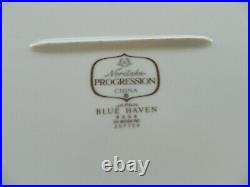 Noritake Progression China #9004 Blue Haven Set for 8 With2 Serving Pieces 16-3