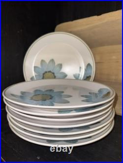 Noritake Progression MCM Up-Sa Daisy Dinner Plates (8)