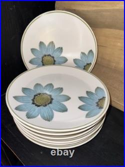 Noritake Progression MCM Up-Sa Daisy Dinner Plates (8)