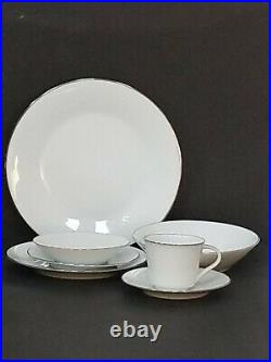 Noritake Reina Pattern Fine China Set -7 Piece Place Setting for 4 28 Pieces