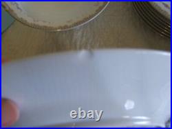 Noritake Ridgewood 5201 61 pcs VGC Service for 8 with Serving Pieces