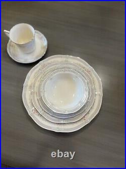 Noritake Rothschild 60 Piece china set. 10 Place Settings Excellent Condition