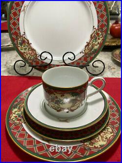 Noritake Royal Hunt Christmas Holiday China Set for Six