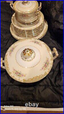 Noritake Sheila #4905 dinner/ salad/ sugar/ gravy bolt /VERY NICE