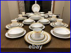 Noritake Signature Gold 55 Piece China Set 4276 NM to Mint