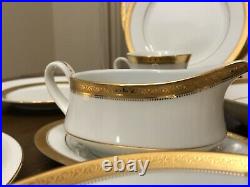 Noritake Signature Gold 55 Piece China Set 4276 NM to Mint