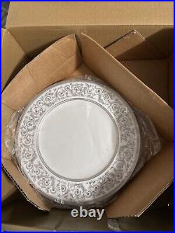Noritake Summit Platinum 5-Piece Place Setting NIB Never Used Gorgeous Set