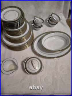 Noritake Thurston 6871 Vintage Full Dining Set For 8