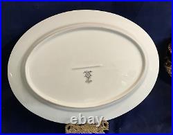 Noritake Thurston 6871 dinnerware service for 8, with six serving pieces