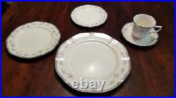 Noritake Traviate 39 Piece Dinnerware Set