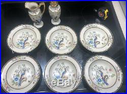 Noritake Vintage China Set Of 8 Pieces In Beautiful Condition