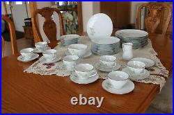 Noritake Vintage Porcelain China Soroya Pattern Green Floral 47 Piece Grouping