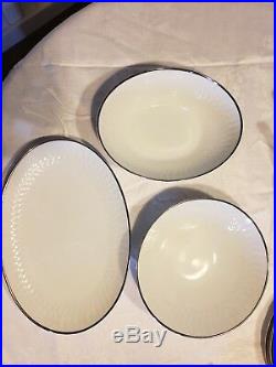 Noritake White 53 Piece Set White China 6358 Service For 6 Very Good Condition