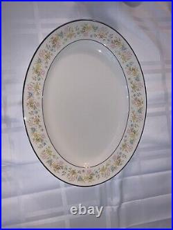 Noritake blossom time 54 Piece China Set