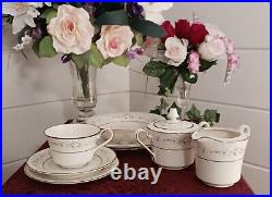 Stunning Noritake Heather China 38 Pc Dining Porcelain Set For 7 + Platinum Rims