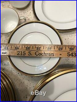 Stunning Set Of Noritake Elysee China 102 Pieces Service For 12