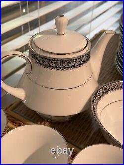Stunning Set Of Noritake Porcelain 102 Pieces Segovia See Description