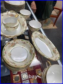 VINTAGE NORITAKE CHINA M CLINTONIA 83368 JAPAN 46 piece platter gravy sugar